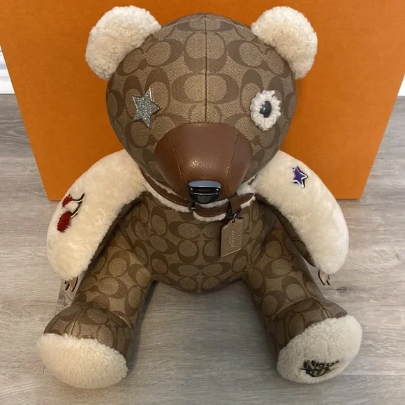 Coach Monogram Canvas Teddy Bear - Limited Edition - New York - Picture 4 of 12